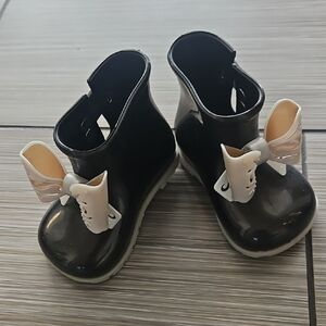 Mini Melissa Black Boots with Cream Bow 5T Toddler